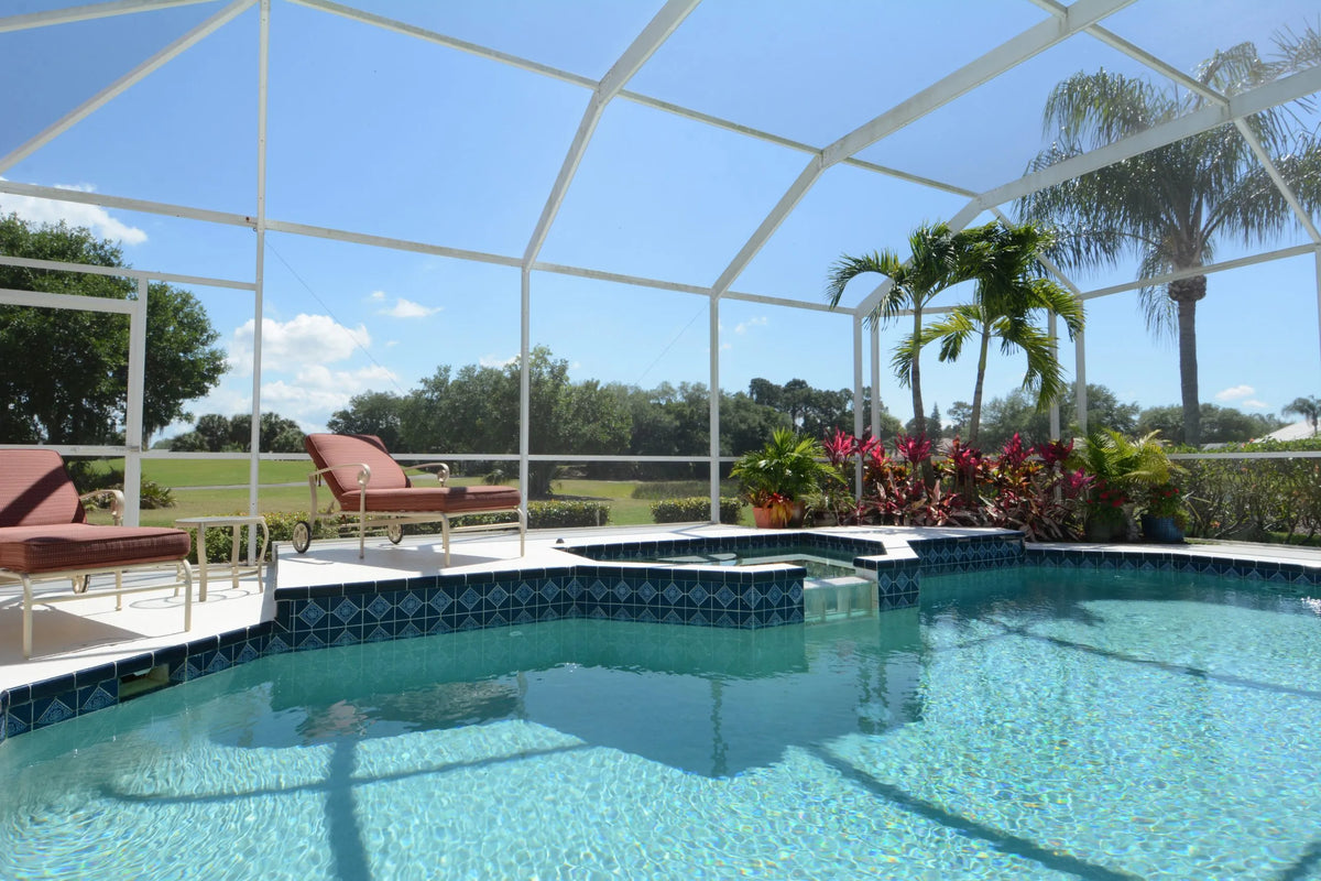 Screened pool enclosure with Phifer 18x14 pool and patio screen
