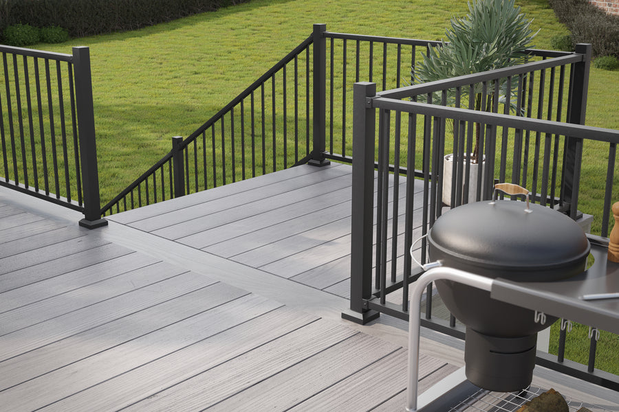 Keylink Railing Detail