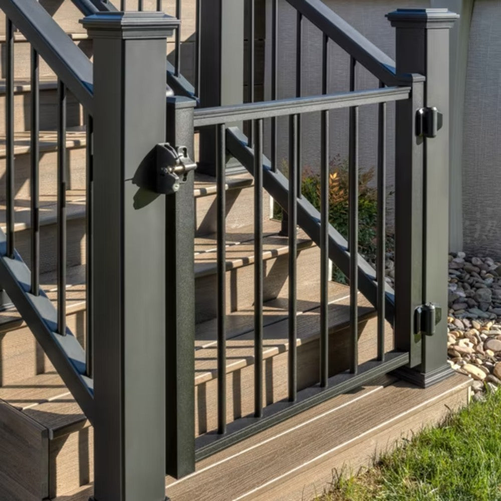 TREX Signature Aluminum Adjustable Gate