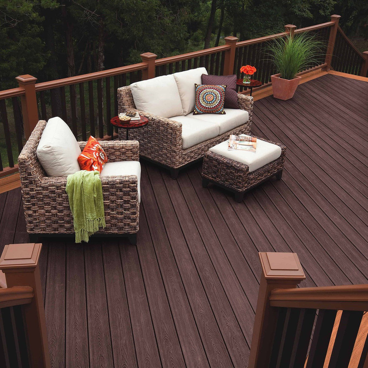 Trex Transcend® Collection Composite Deck Board Vintage Lantern Sample